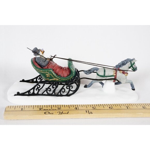 Department 56 Heritage Village Collection Dashing Through the Snow #58203 w/Box - Picture 2 of 9